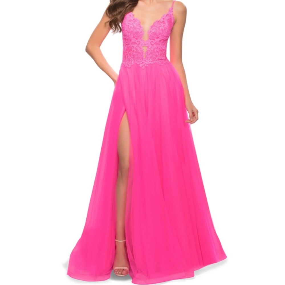 La Femme Floral Embroidered Keyhole Tulle Ballgown